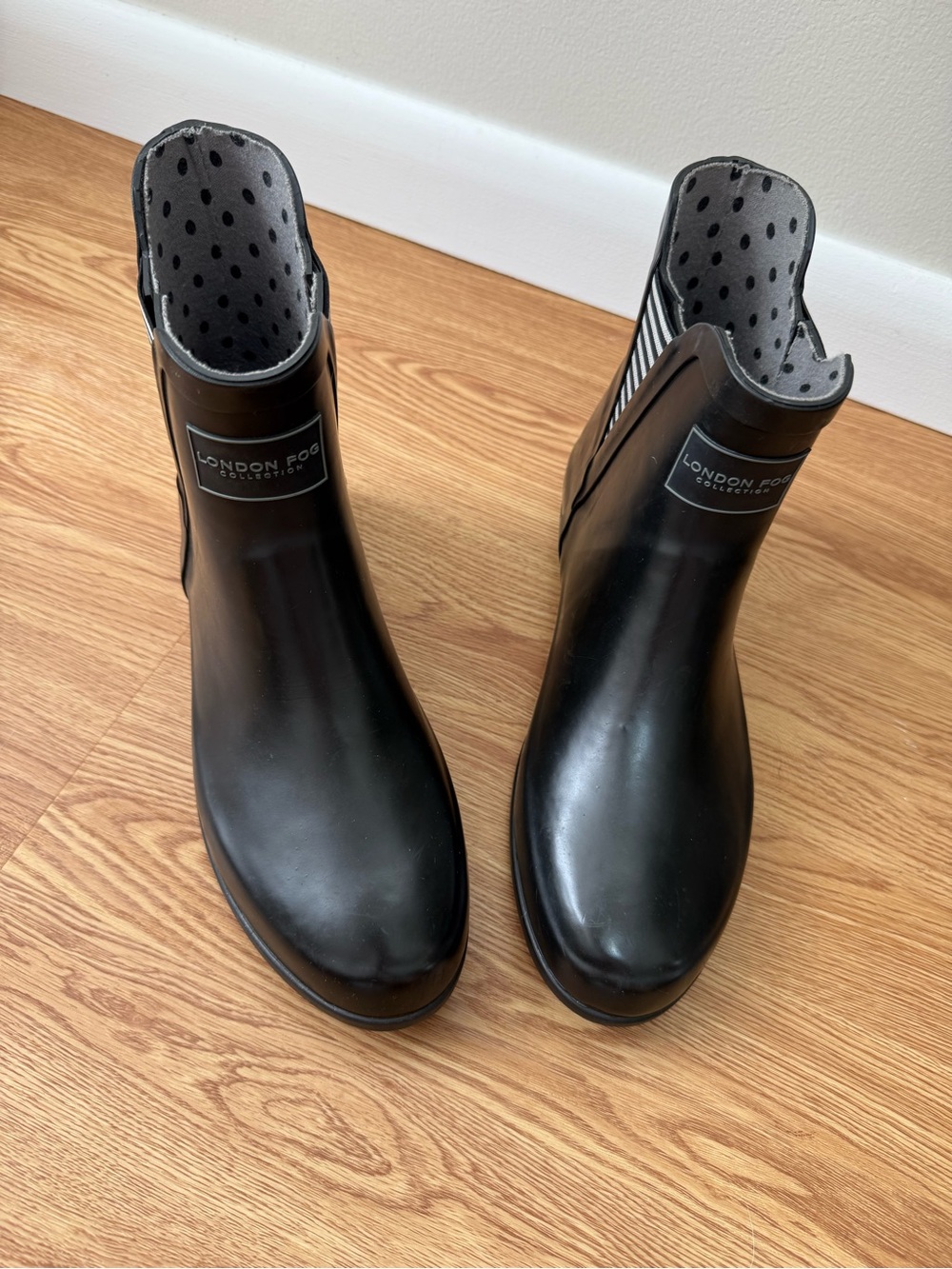 London Fog Black Slip-On Chelsea Rain Boots